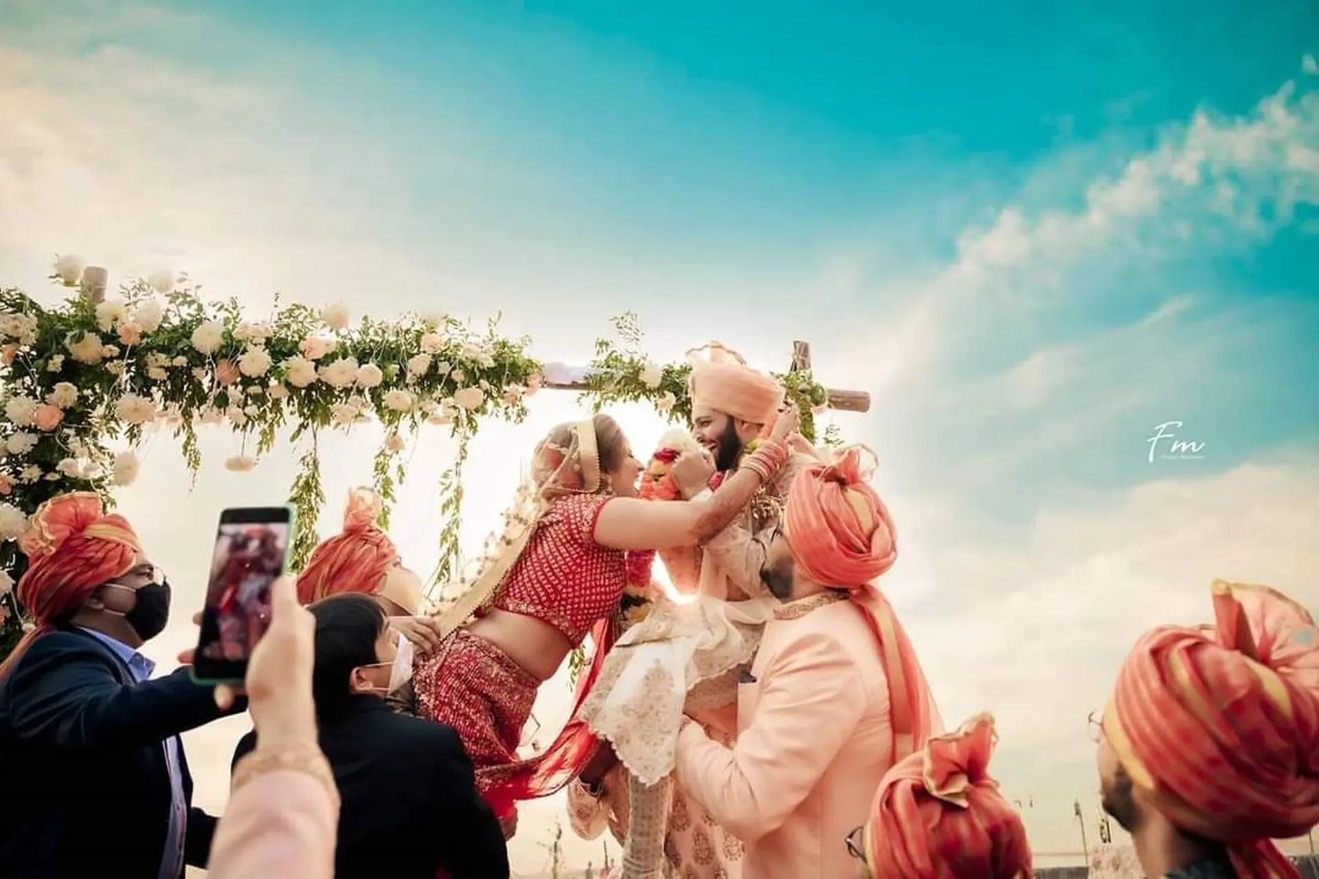 Top Wedding Photographers in Pune