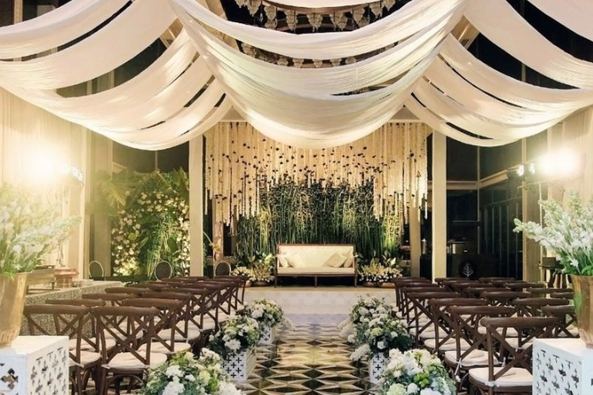 Classic Wedding planned by Once upon a time