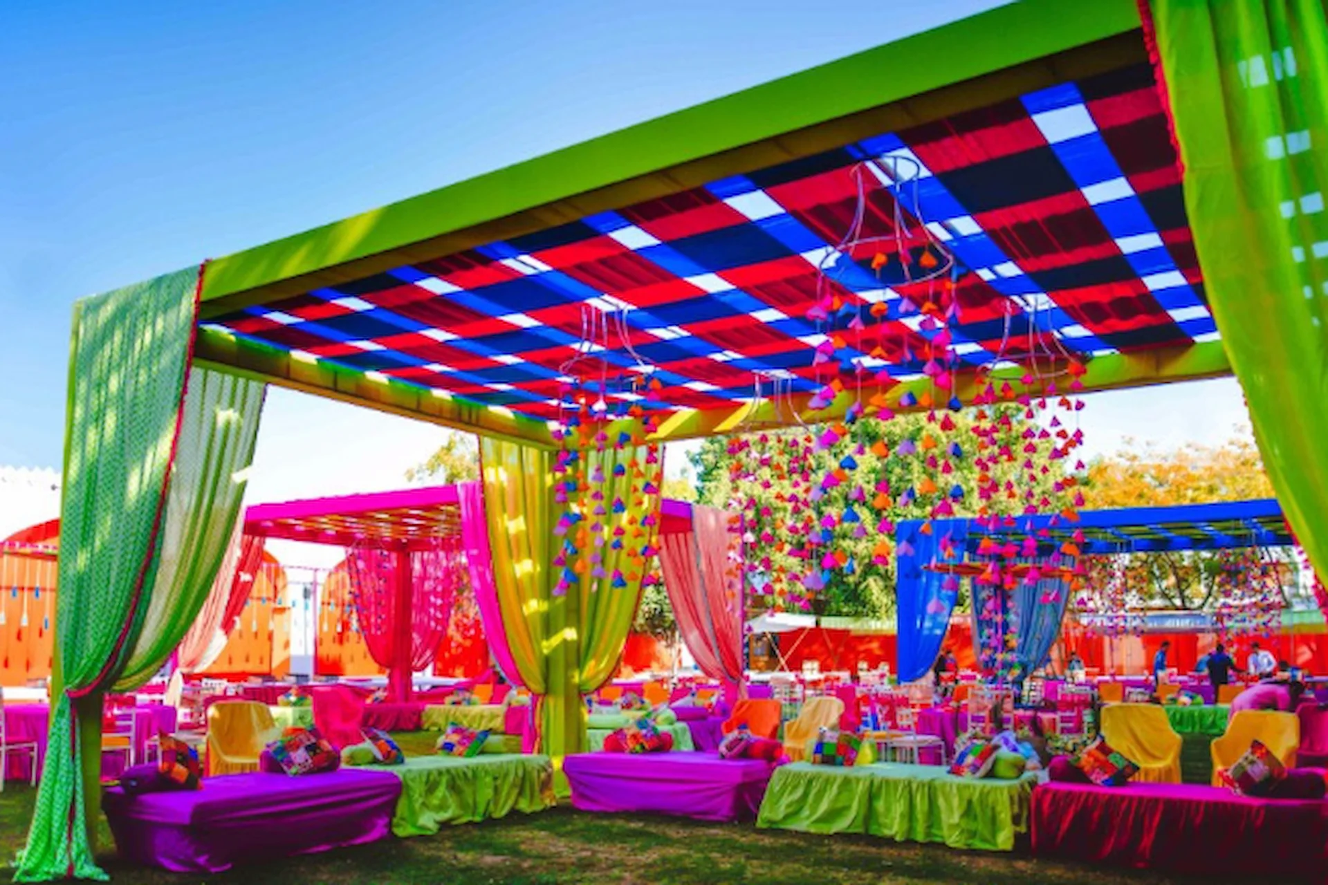 Mehendi Function Decor by Shaadi Squad