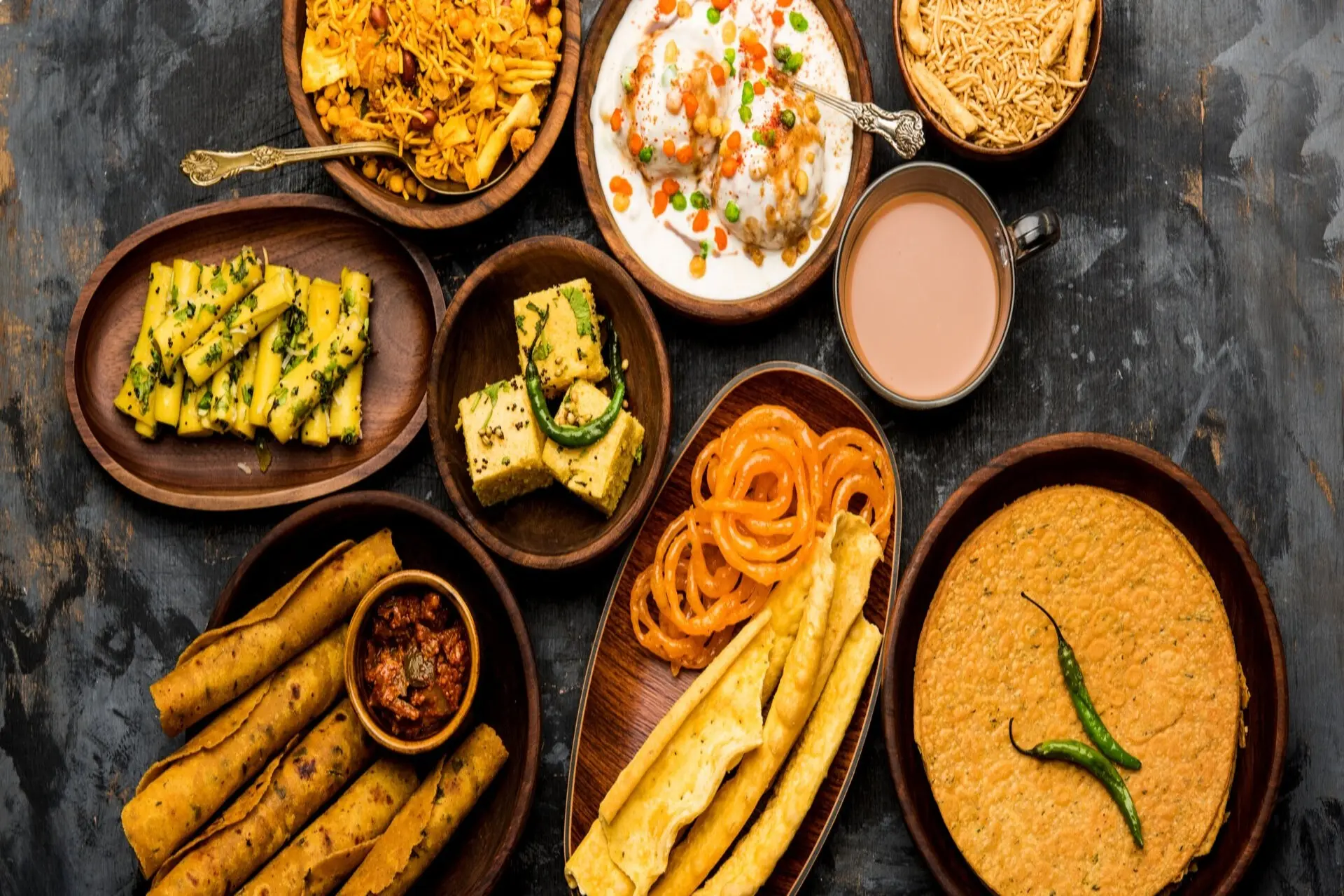 Gujrati Cuisine by Ganpati Caterers