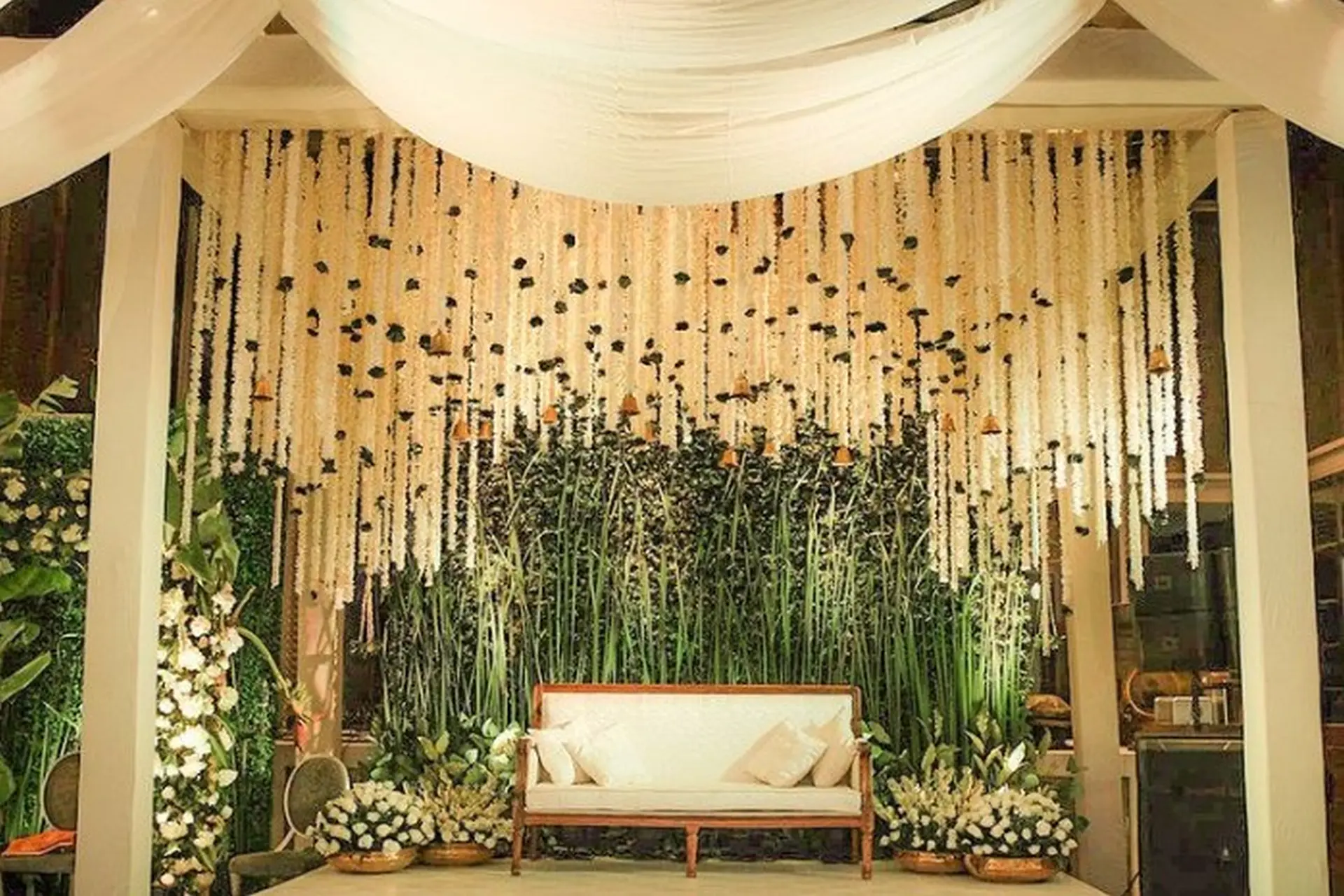 Wedding Style Inspiration by Once upon a time