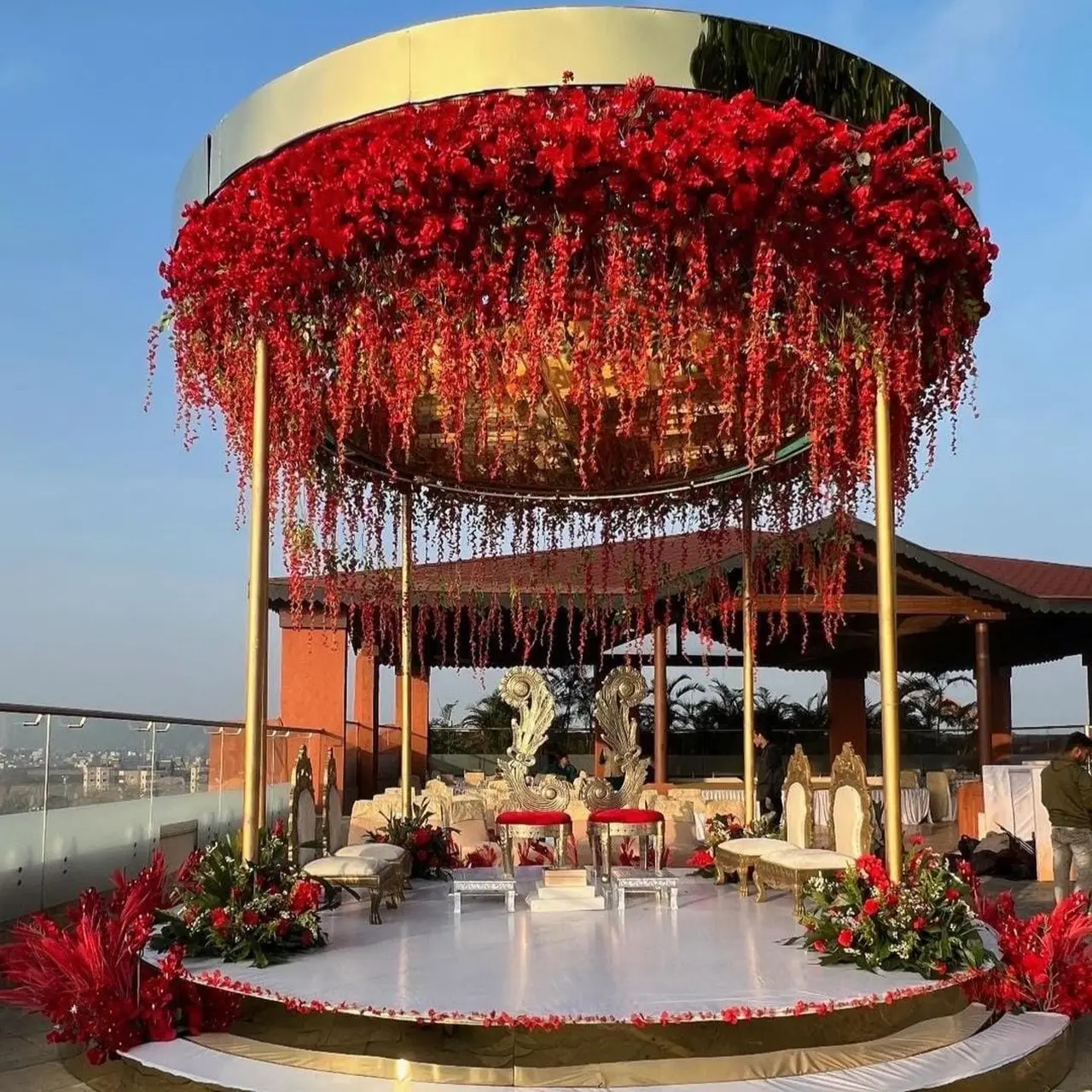 Lavish Mandap Decor by Deluxe Decorators