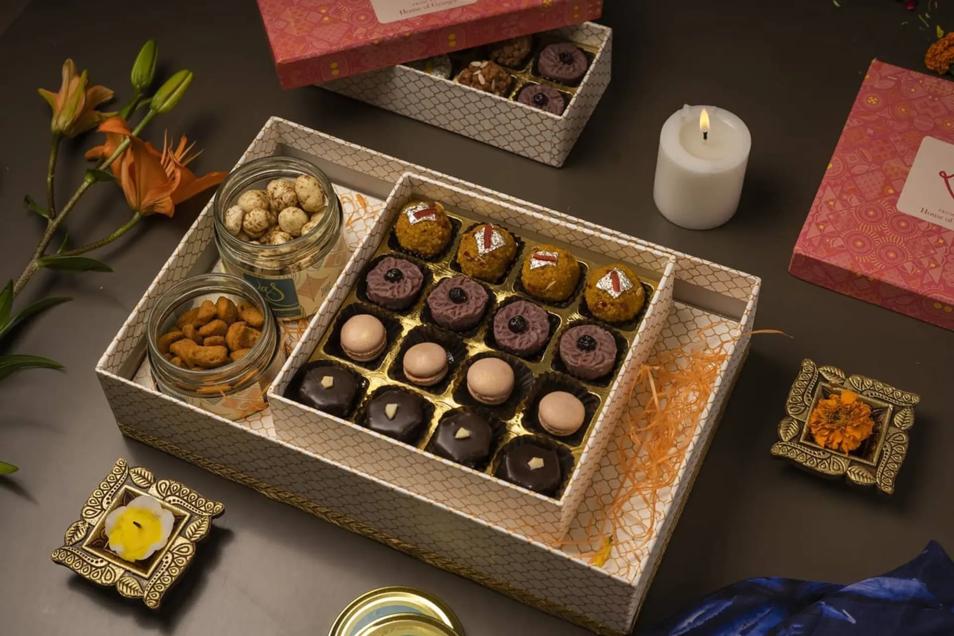 Gift Box by Gyanjee Caterers