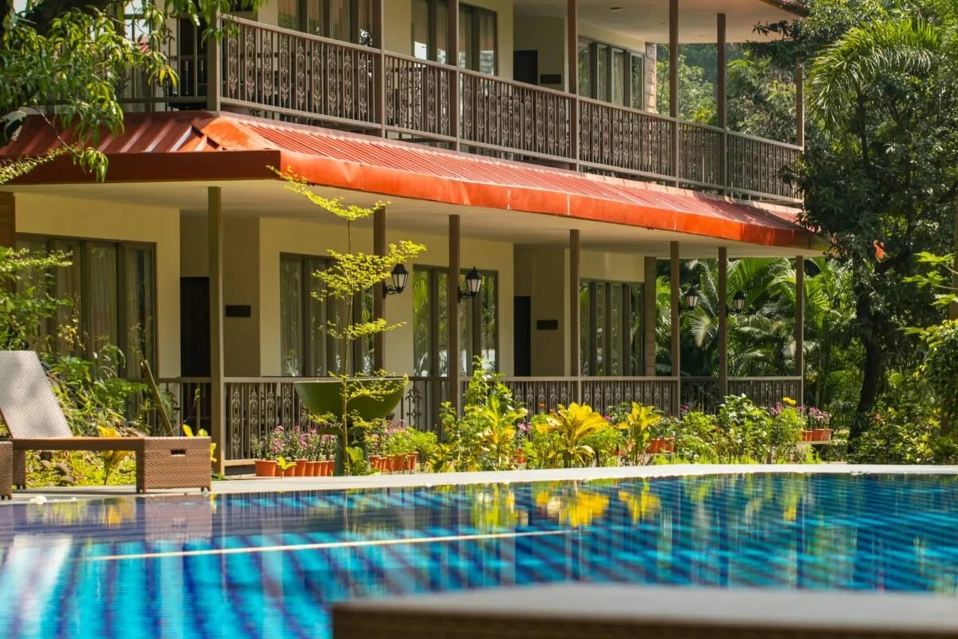 Luxuriant Pool View