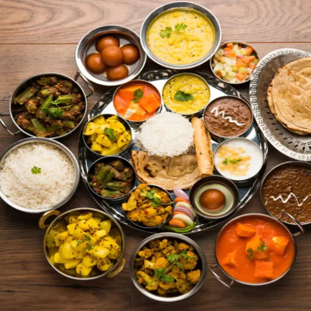 Veg Thaali by Namrata Caterers