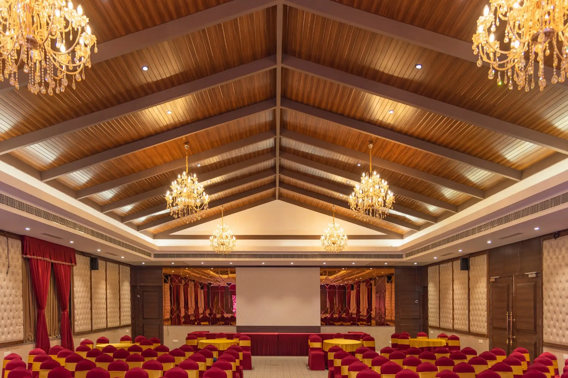 Urban Restaurant & Banquet Hall