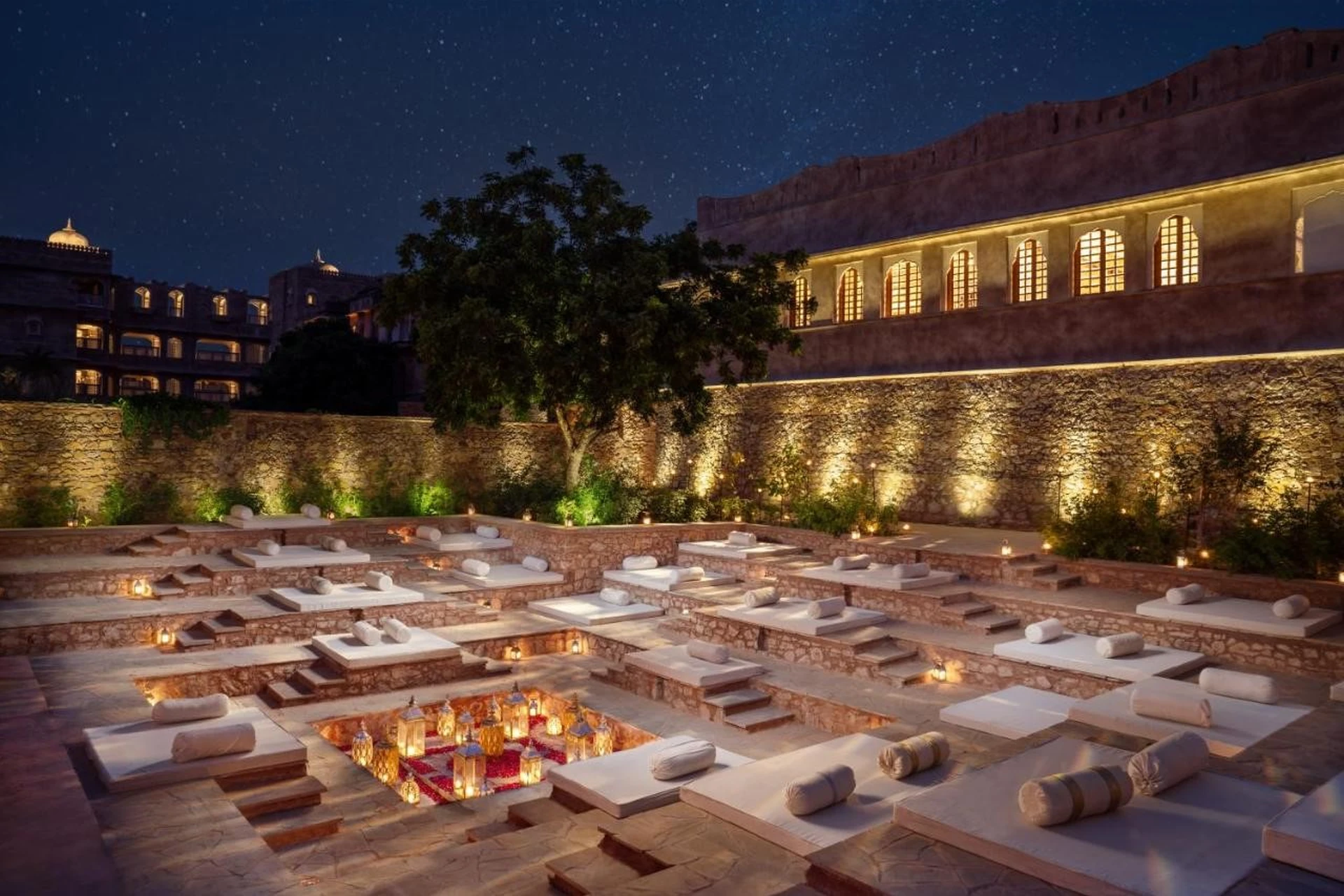 Lawn of Six Senses Fort Barwara