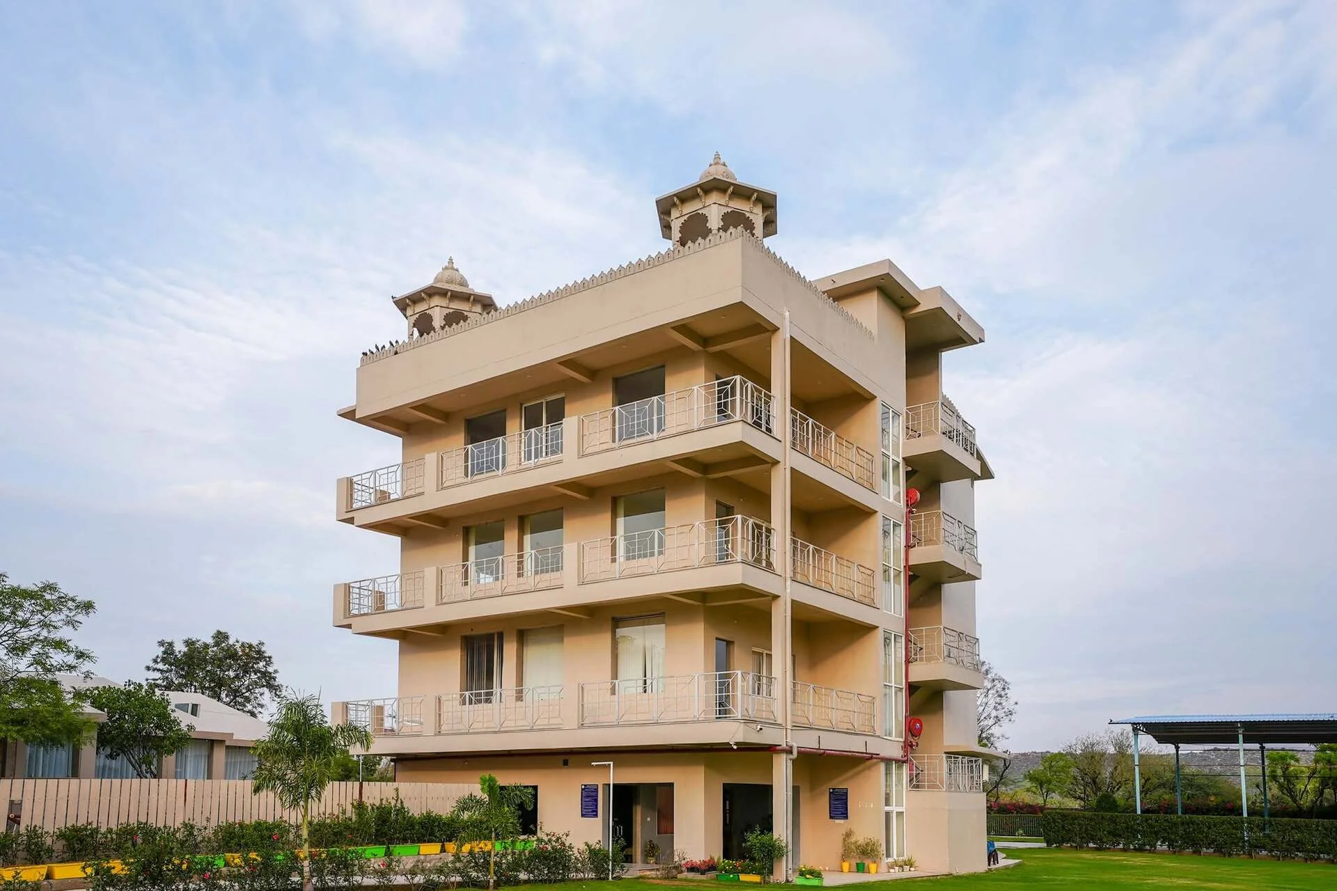 Bamboo Saa Sunrrise Resort Jaipur
