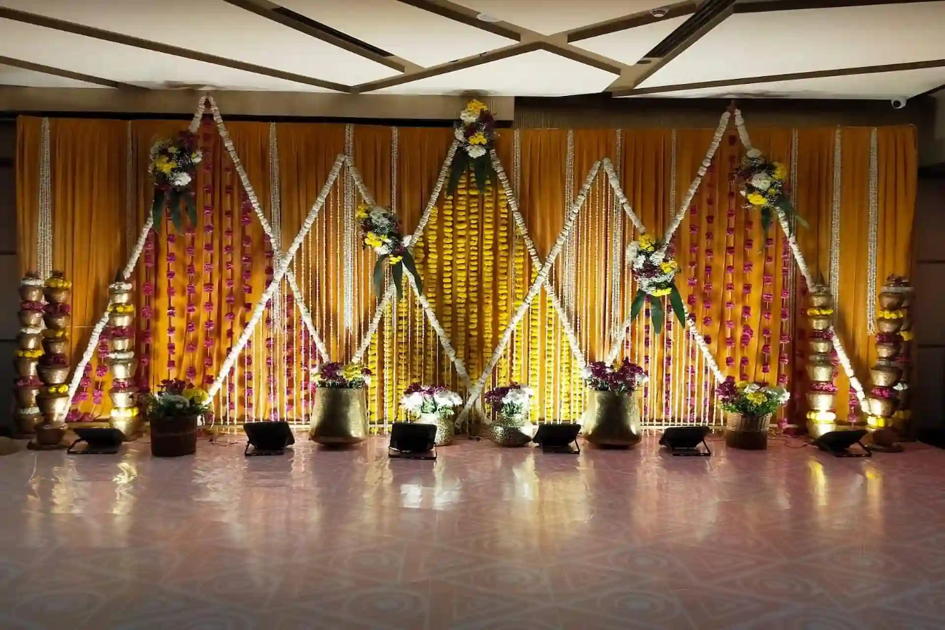 Nectarfield Banquet and Lawn  Stage Decoration
