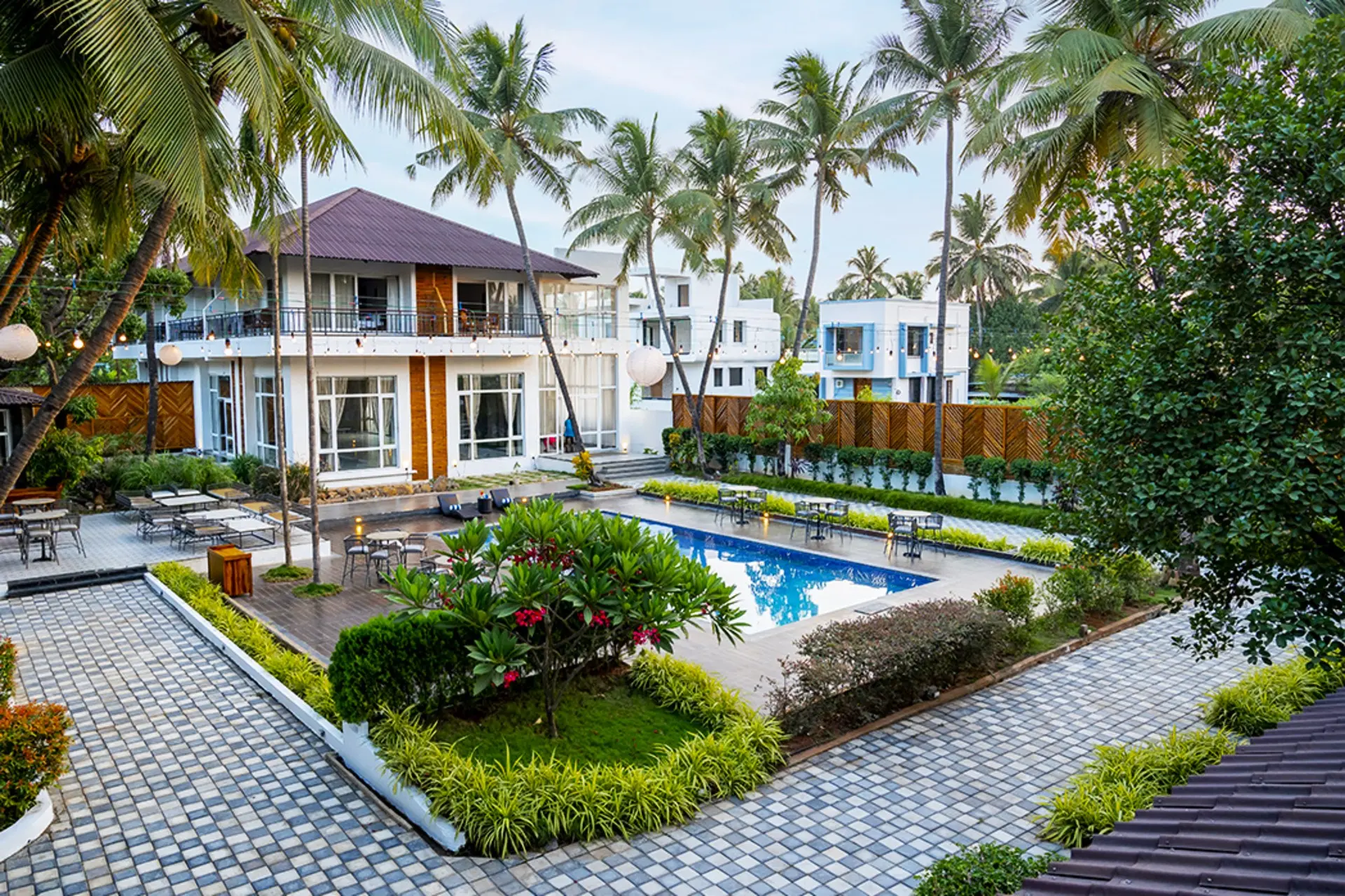 Silver Oak Resort Uran