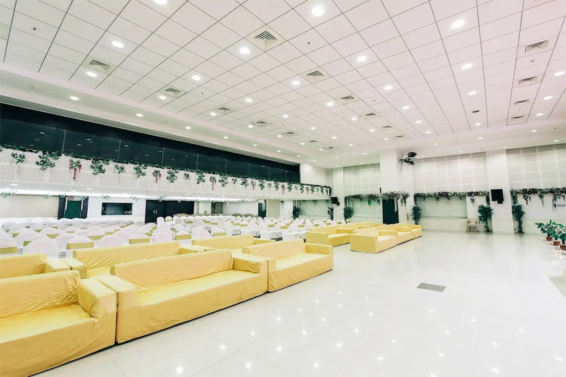 SGS Banquets & Lawn Decoration
