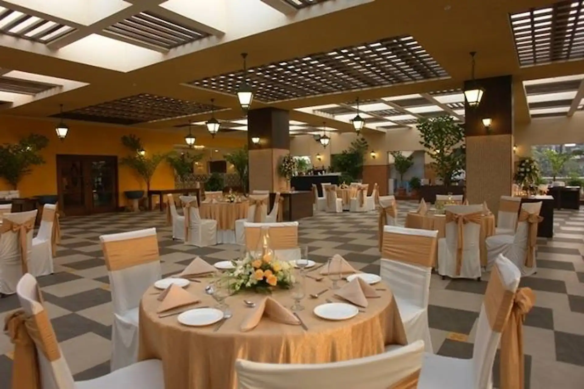 Cluster Seating at Millennium Club in Juhu, Mumbai