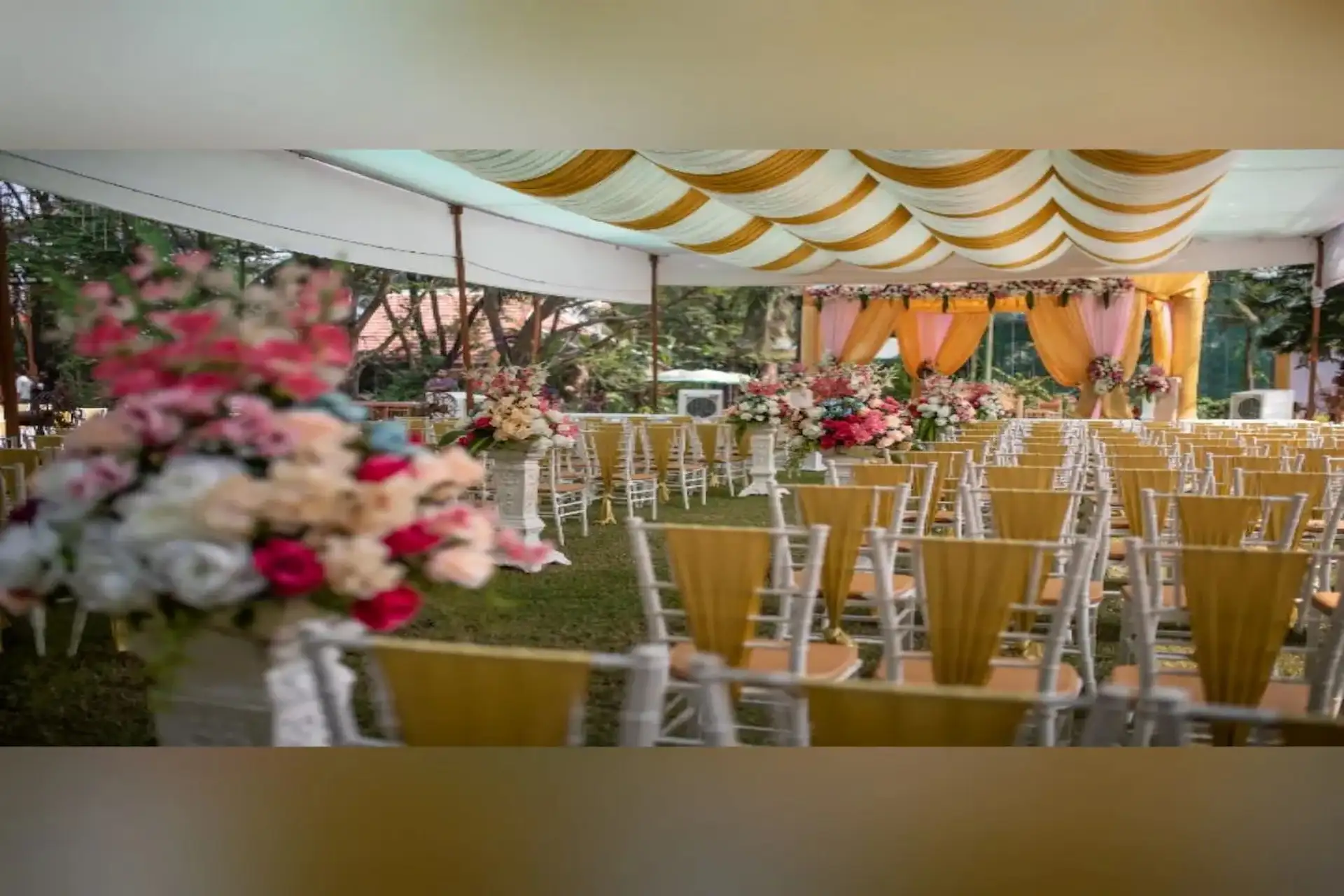 Golden Swan Country Club  Thane West