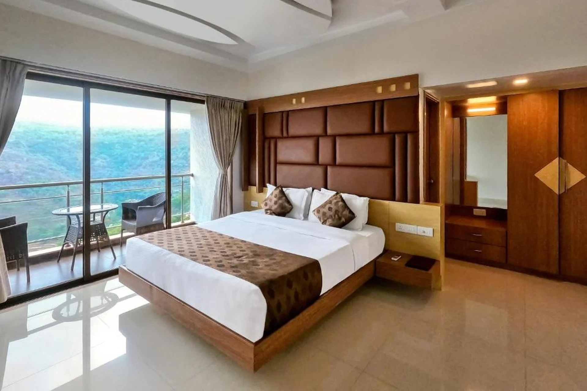 Premier Rooms at Sterling Resort