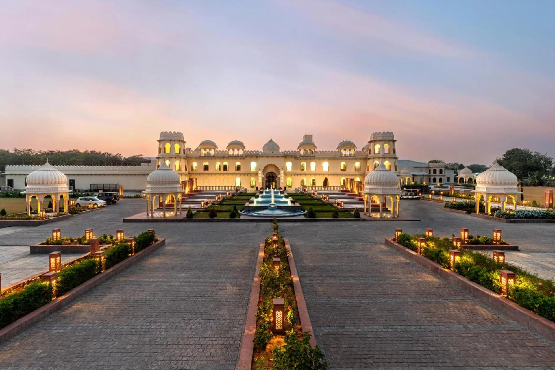 Exterior of Kesarbagh Palace