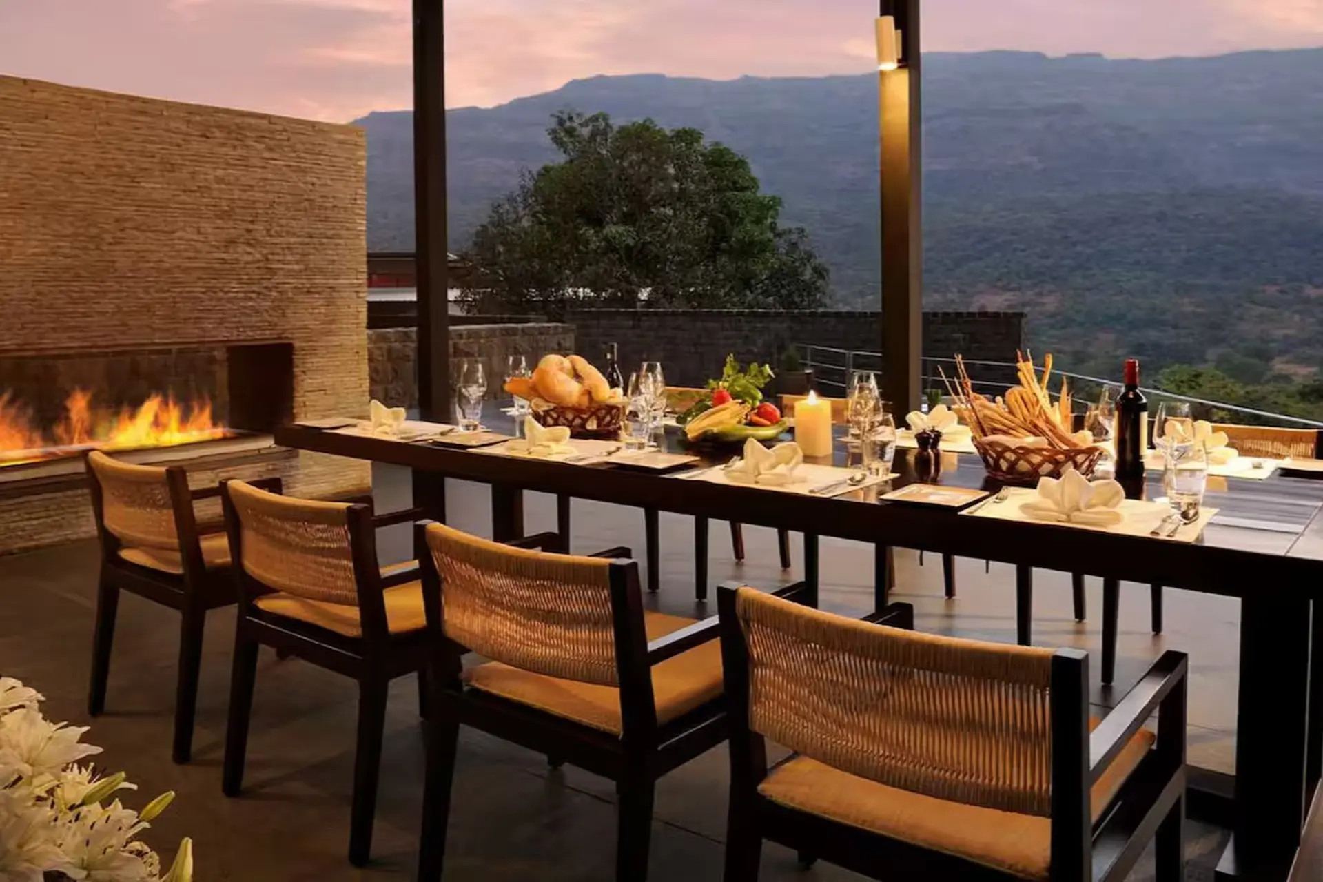 Library Lounge of Dharana Retreat